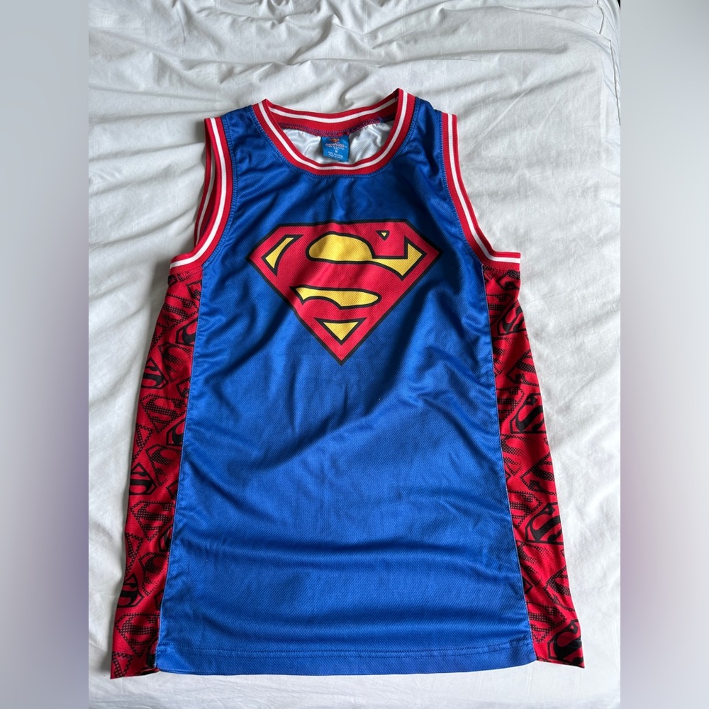 Superman Basketball Jersey Mens Size M Blue DC Comics Sleeveless